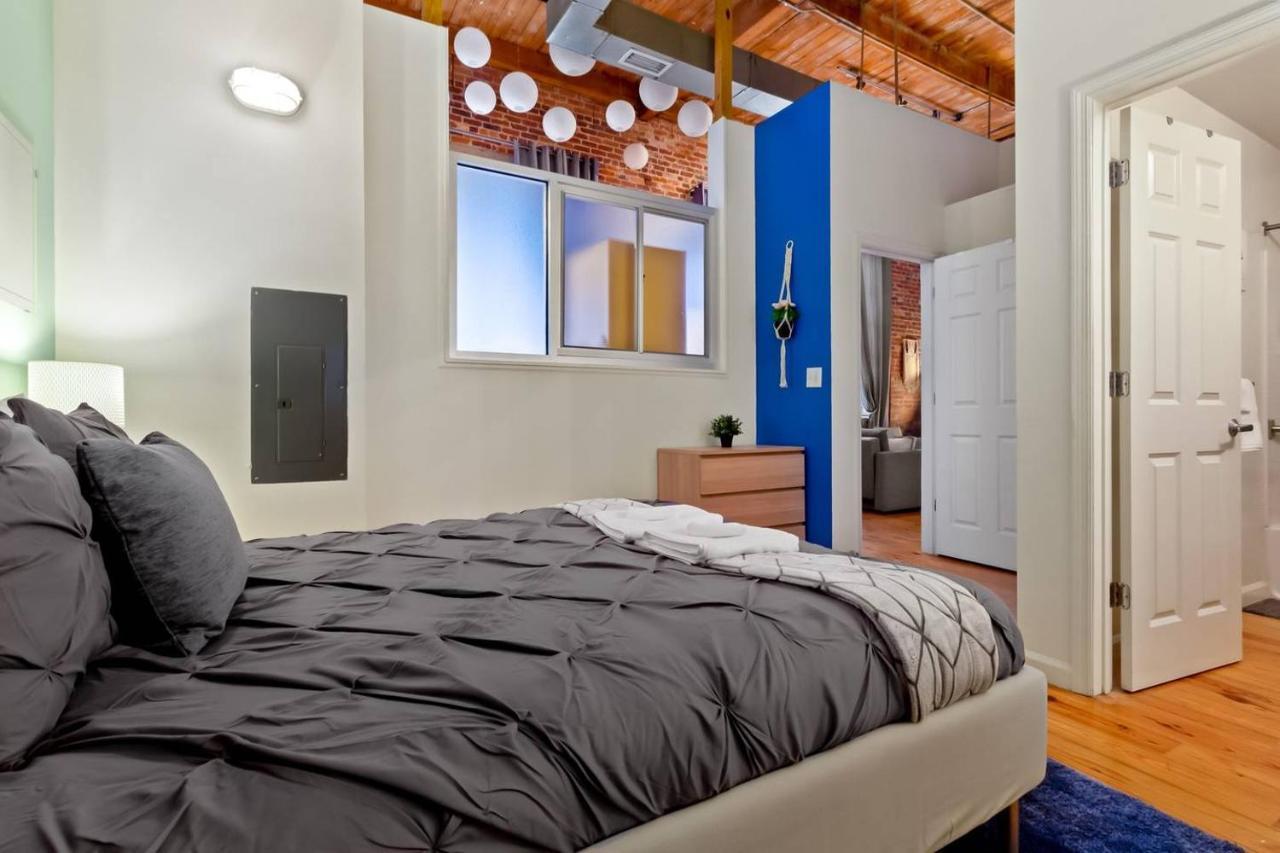 Trifecta Historic Brick 2Br Getaway Superhost Daire Durham Oda fotoğraf