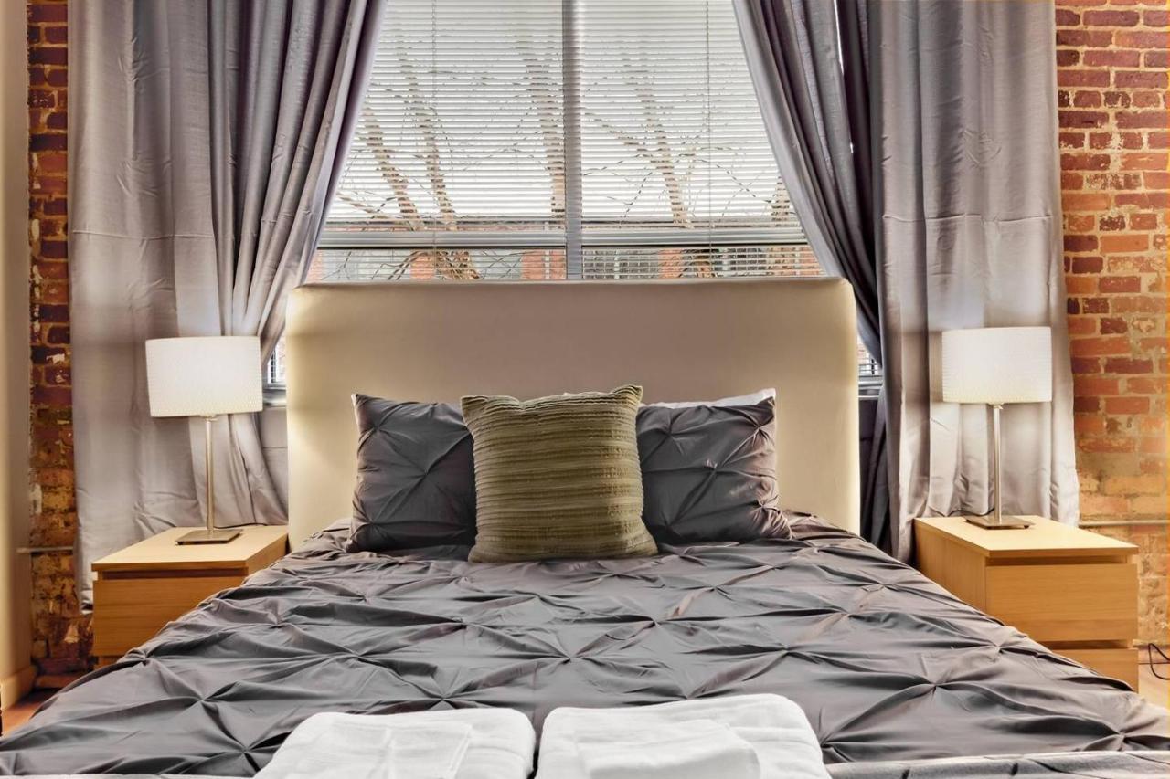 Trifecta Historic Brick 2Br Getaway Superhost Daire Durham Oda fotoğraf